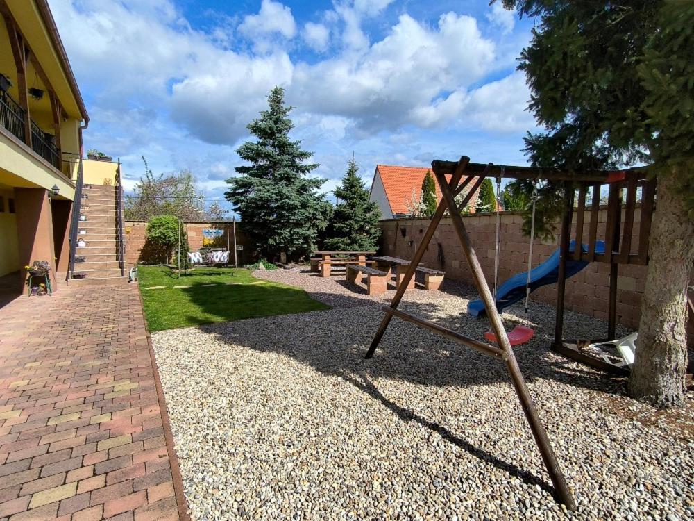 Ubytování U Janča Lednice Exterior foto